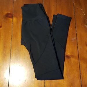 Alphalete OG R6 leggings, S
